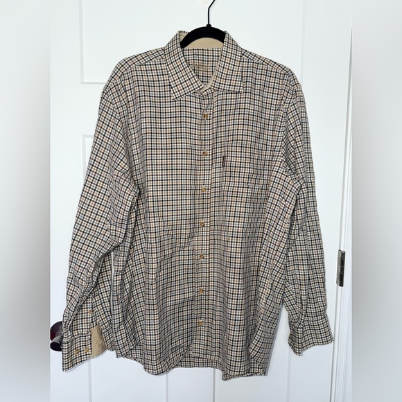Barbour Black and Tan Collared Button Down Shirt